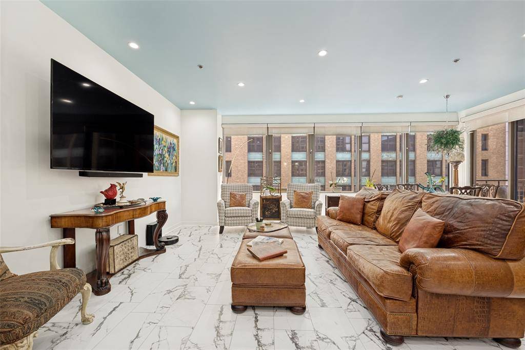 1200 Main Street #701, Dallas, TX 75202