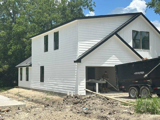 106 E Miller Street, Whitewright, TX 75491