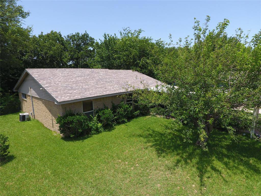 309 Dogwood Lane, Wilmer, TX 75172