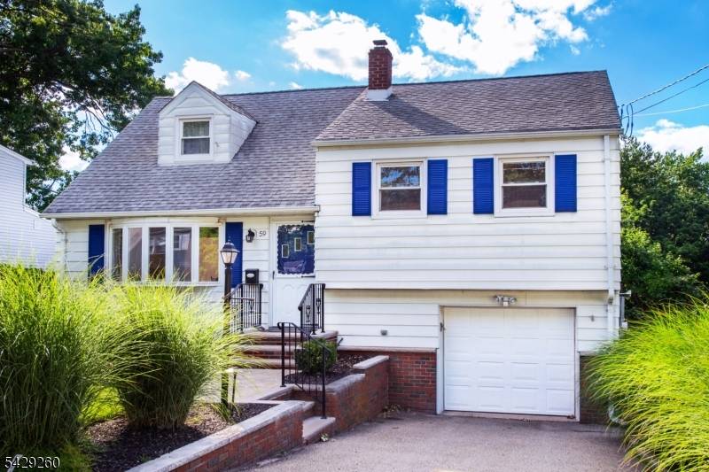 59 Hooyman Dr, Clifton City, NJ 07013