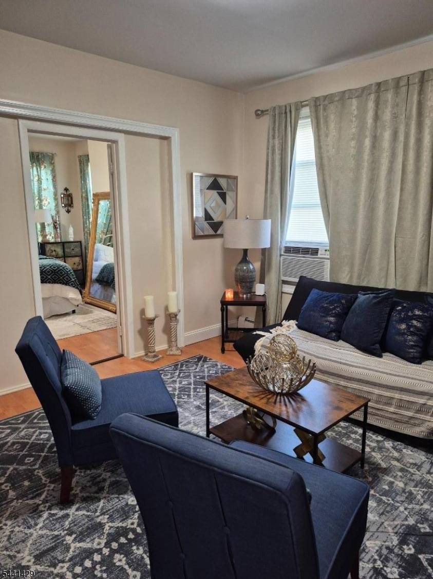 44 King St apt 2, Haledon Boro, NJ 07508