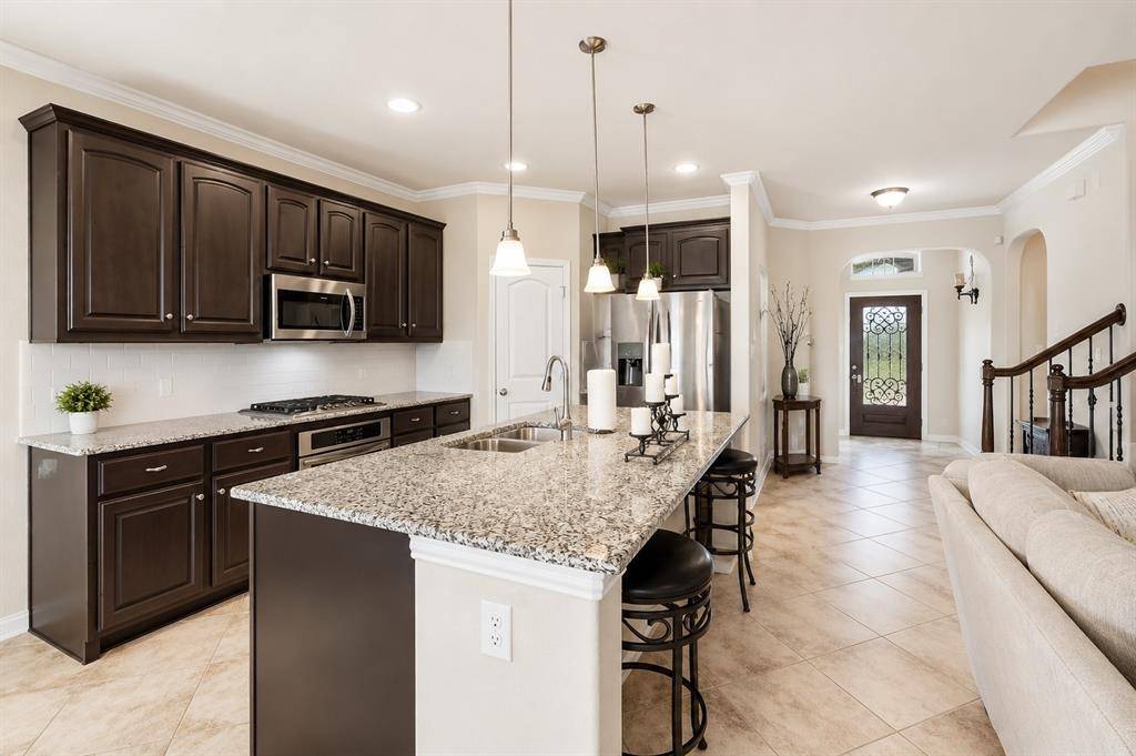 6105 Dunnlevy Drive, Fort Worth, TX 76179