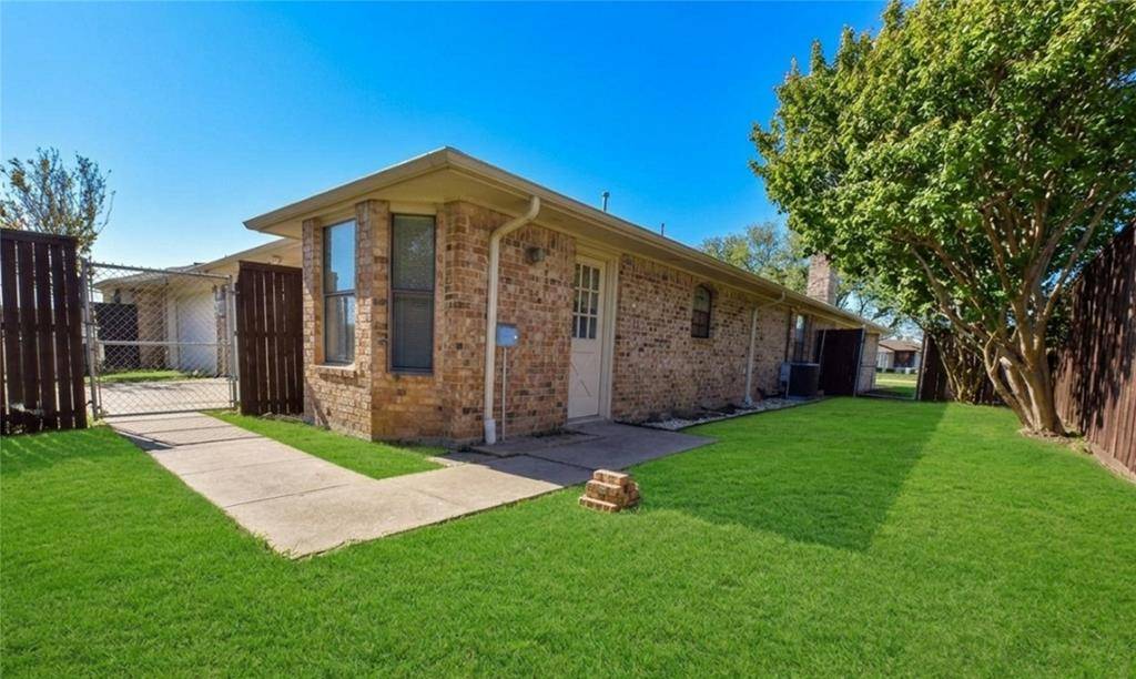 532 Shennandoah Drive, Desoto, TX 75115