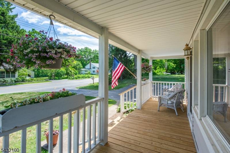 64 Main St, Mount Olive Twp., NJ 07836
