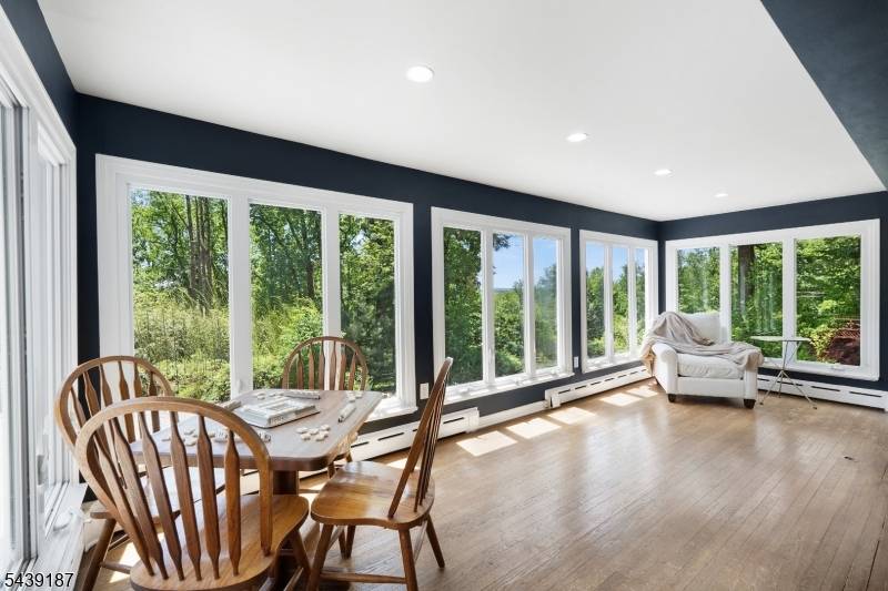 61 Tingley Rd, Mendham Twp., NJ 07945