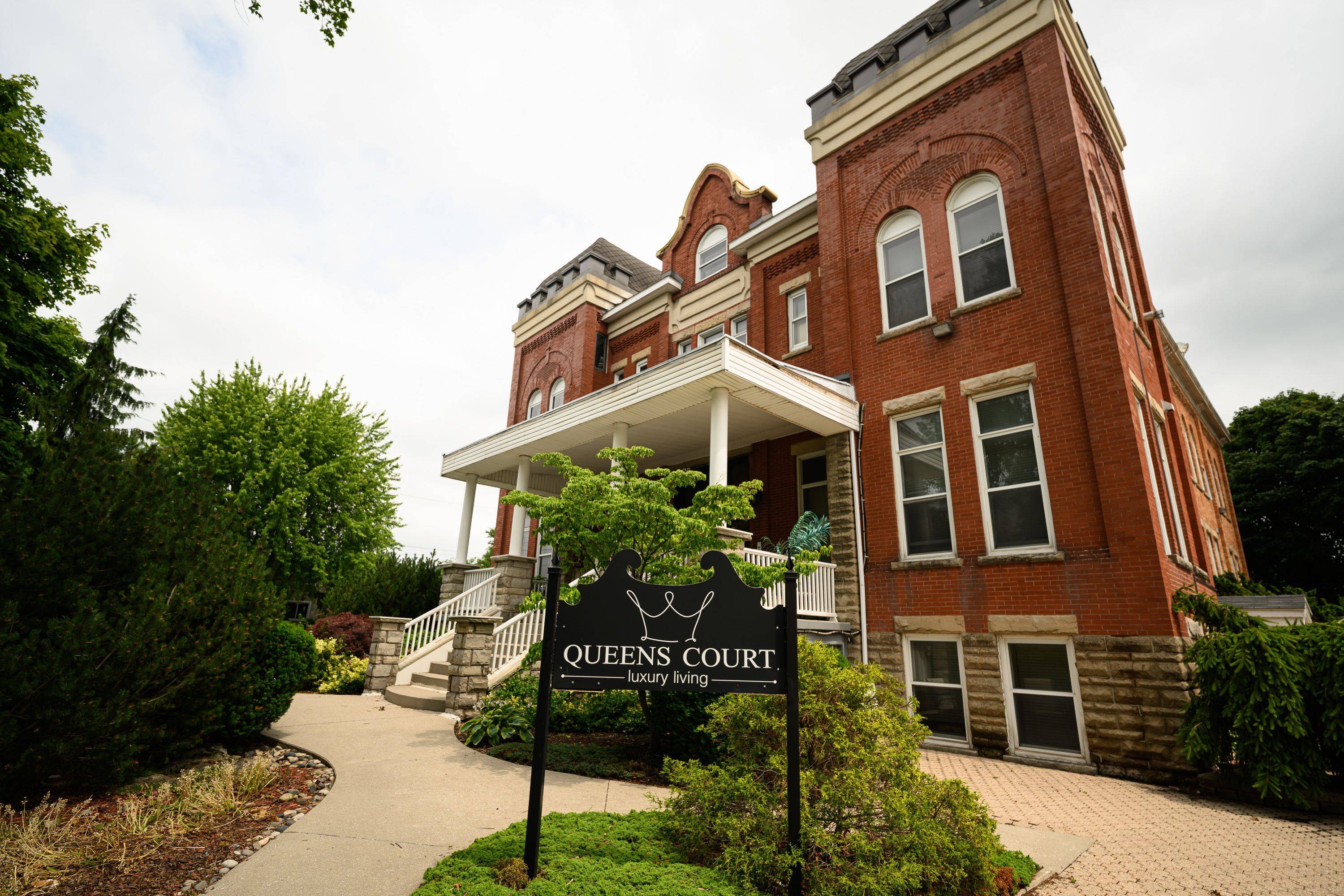 317 Queen ST #103, Chatham-kent, ON N7M 2H7