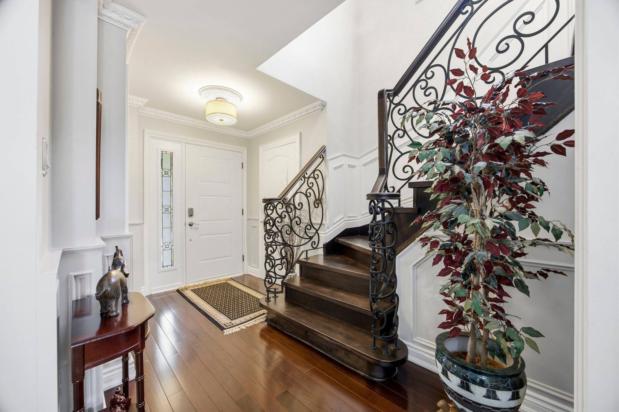 5859 Chalfont CRES, Mississauga, ON L5M 6K4