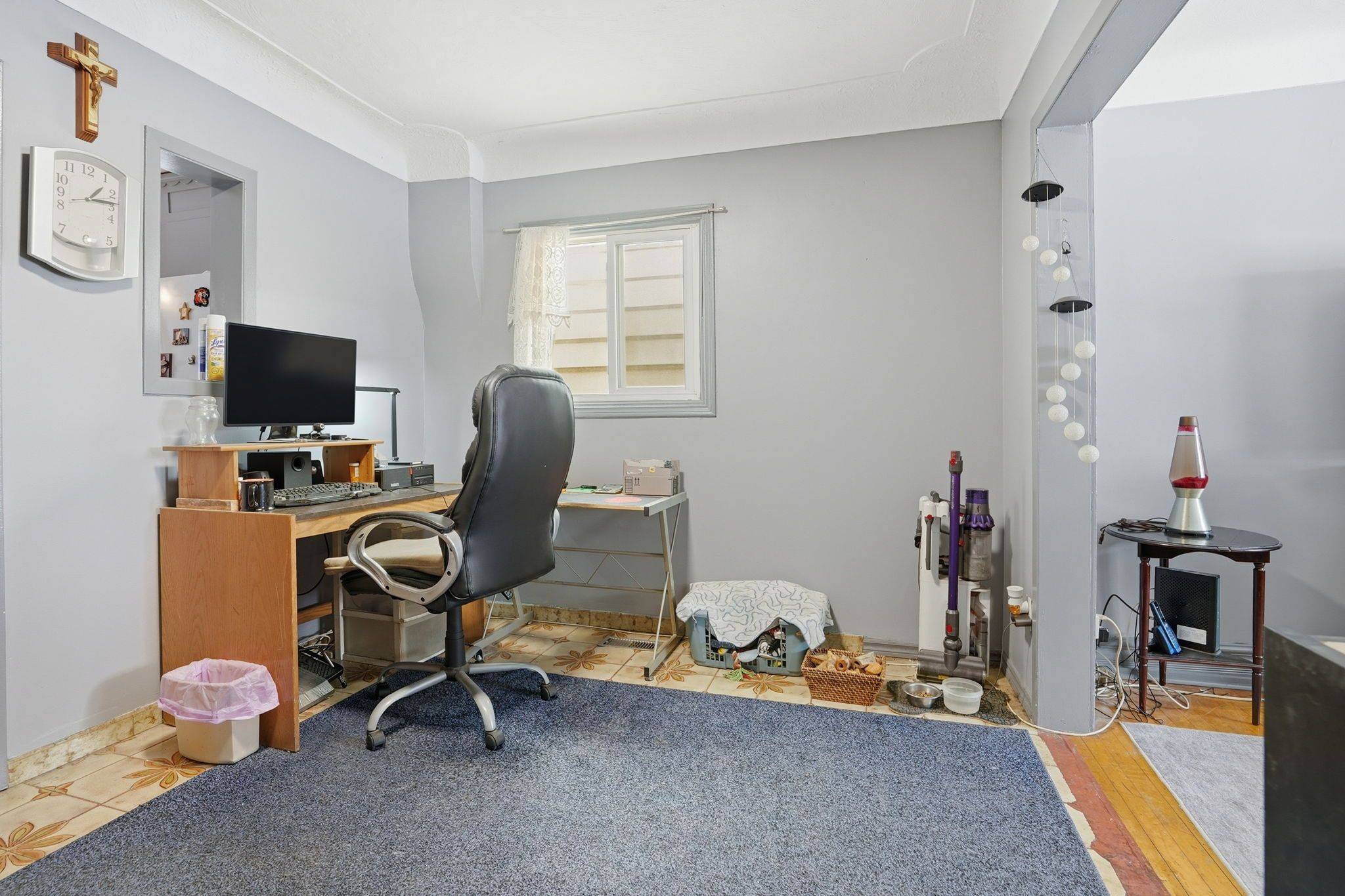 121 Gibson AVE, Hamilton, ON L8L 6J9