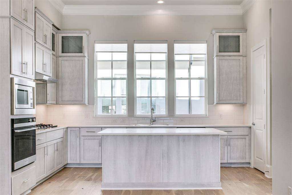 4645 New Water Lane, Dallas, TX 75219