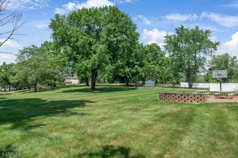 283 Floral Dr, Bridgewater Twp., NJ 08807