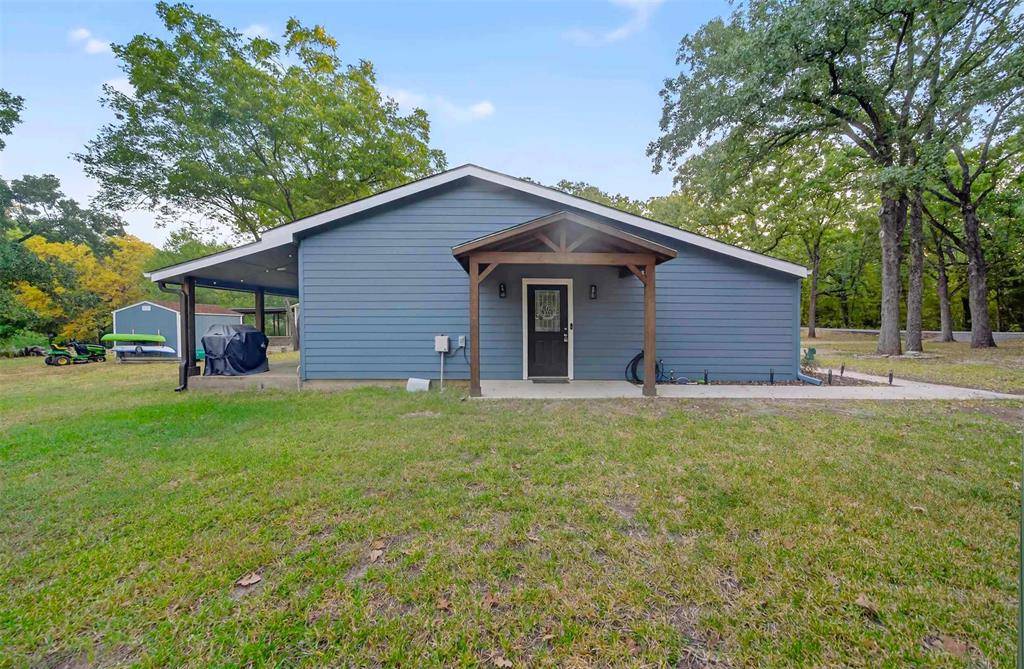 128 Armada Loop, Payne Springs, TX 75156