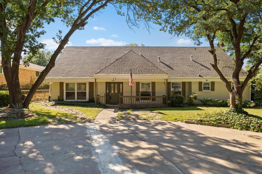 211 Rockbrook Drive, Rockwall, TX 75087