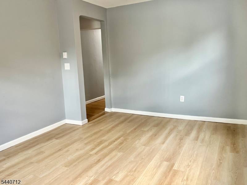 8 Newton Ave #2, Sussex Boro, NJ 07461