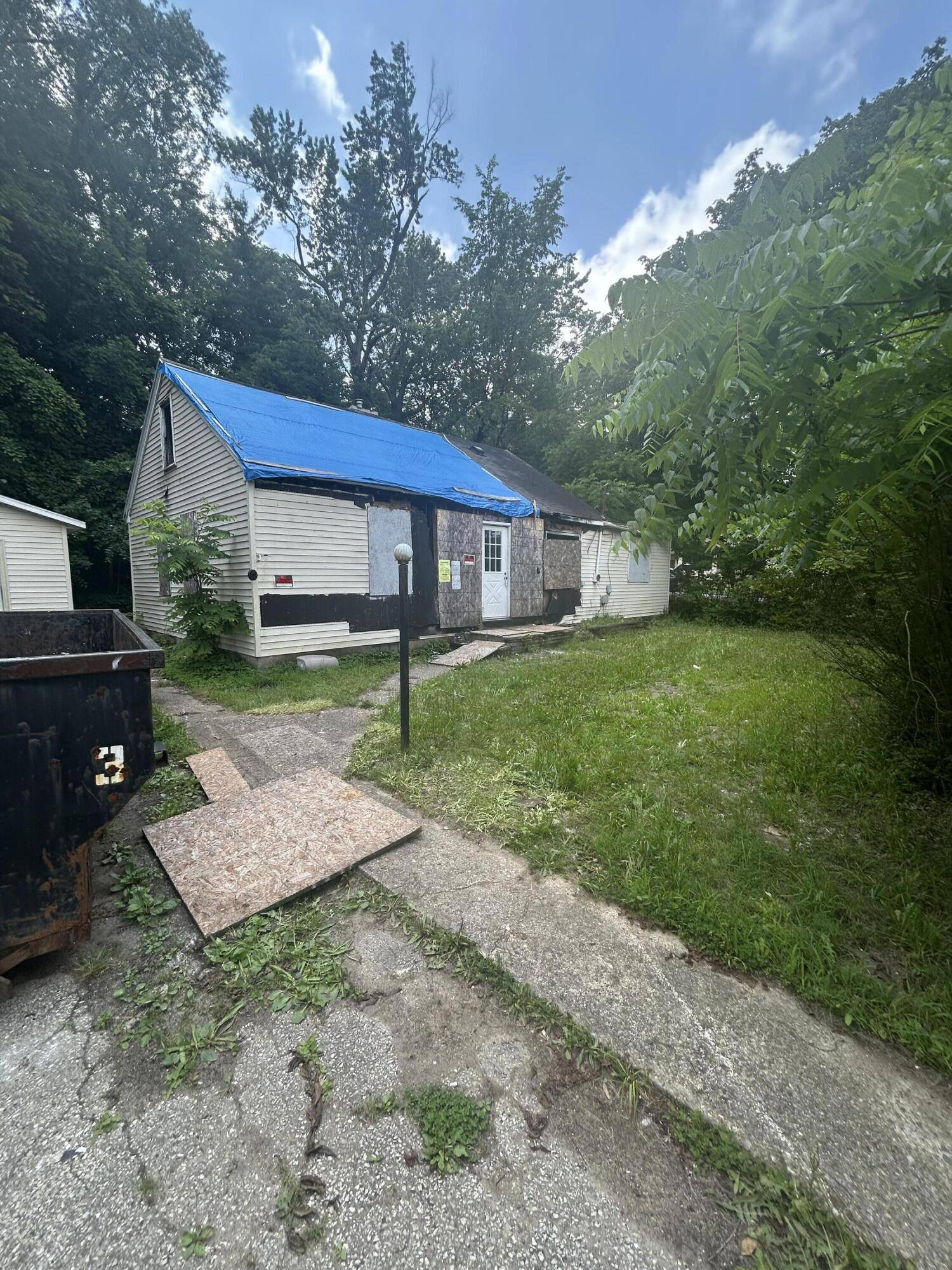 1710 Humphrey ST, Kalamazoo City, MI 49001