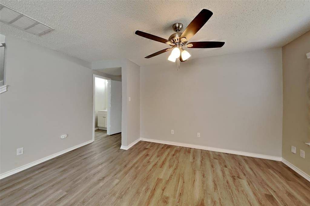 7007 Port Phillip Drive, Arlington, TX 76002