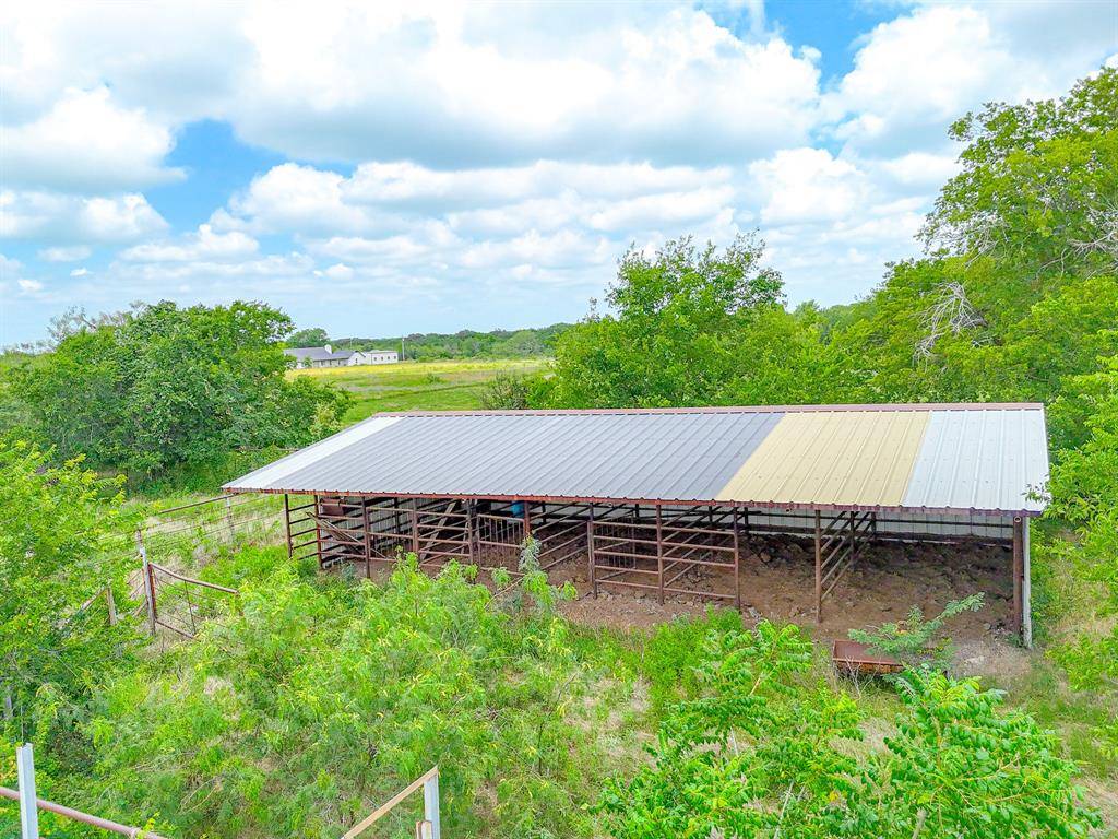 6222 SW County Rd 0050, Corsicana, TX 75110