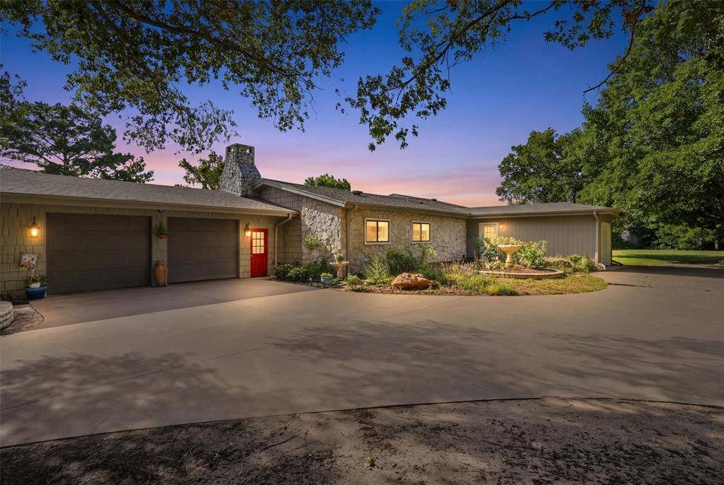 3218 Sunrise Court, Granbury, TX 76048