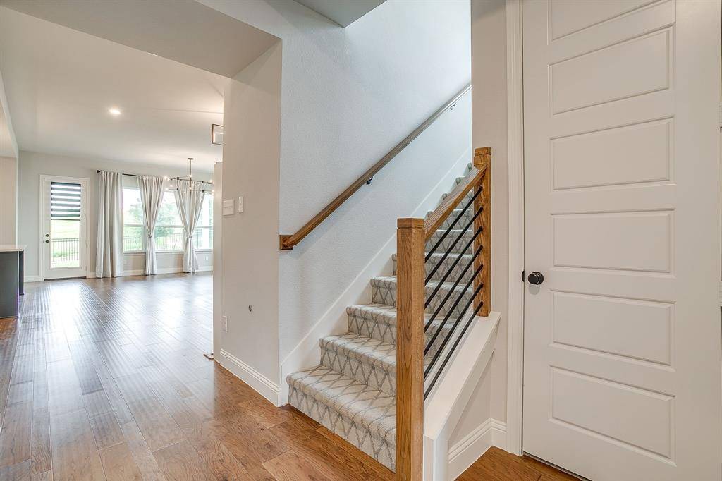14325 Walsh Avenue, Fort Worth, TX 76008