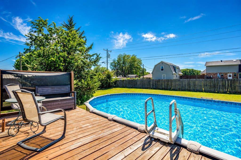 2721 N Hills Terrace, Keene, TX 76031