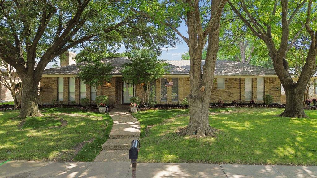 2708 Downing Drive, Plano, TX 75023