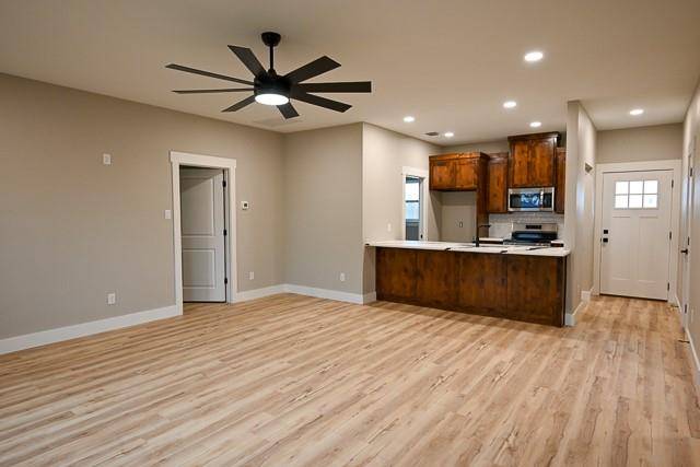 1332 County Road 2175 #100, Decatur, TX 76234