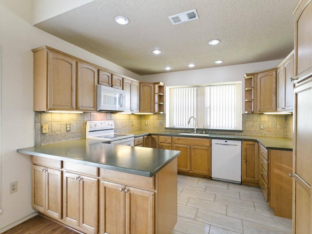1515 Laguna Vista Way, Grapevine, TX 76051