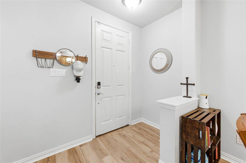 527 Matthew Place, Richardson, TX 75081