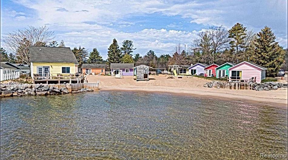 3358 N Us Highway 23, Au Sable Charter Township, MI 48750