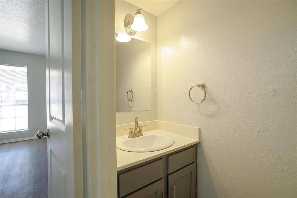 313 Rose Street #317-A, Arlington, TX 76010