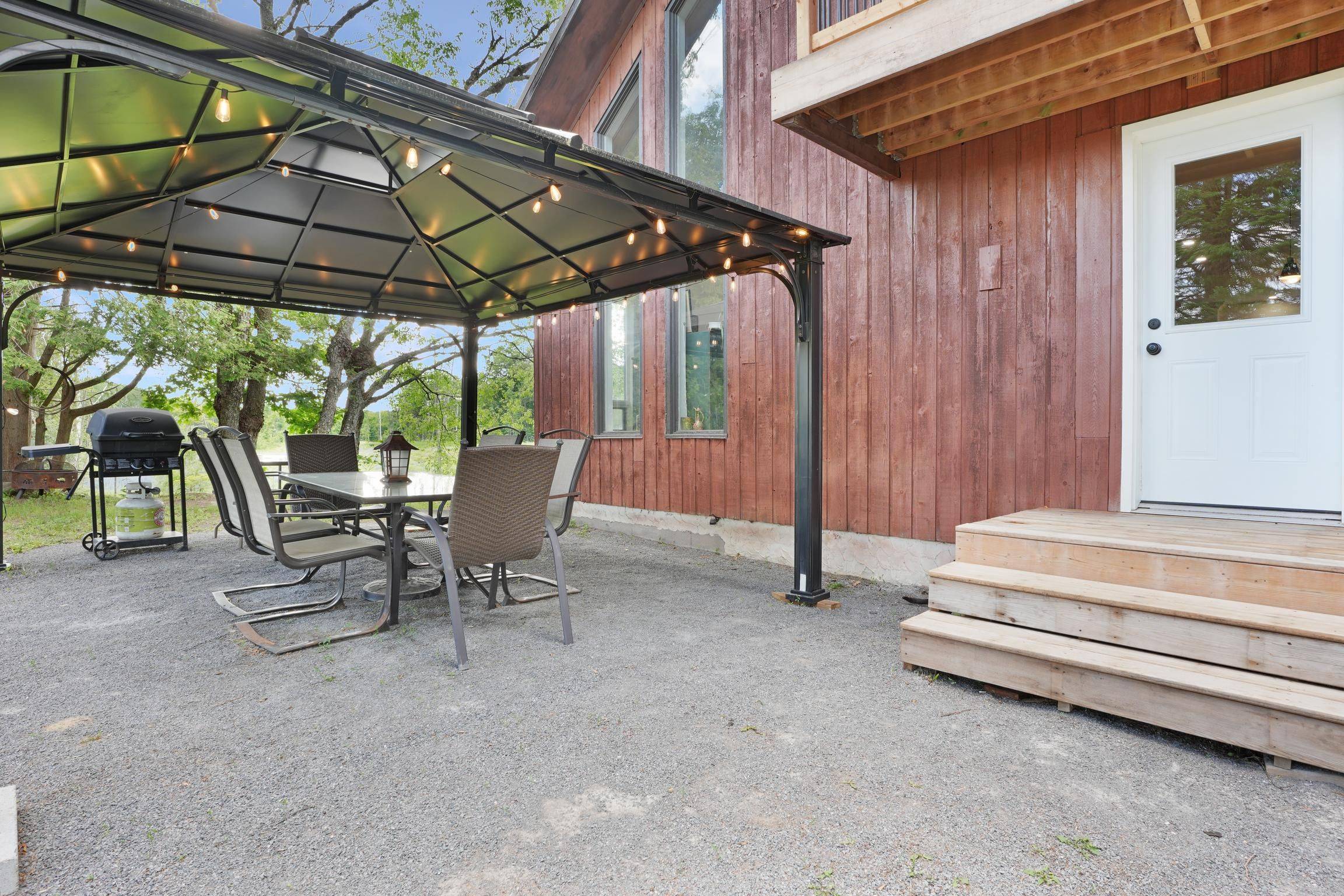2885 Lower Faraday RD, Faraday, ON K0L 1P0