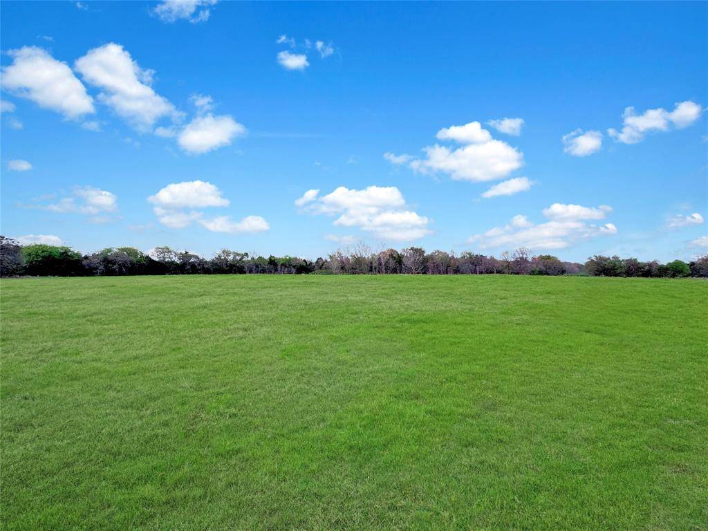 2635 Private Road 1167, Farmersville, TX 75442