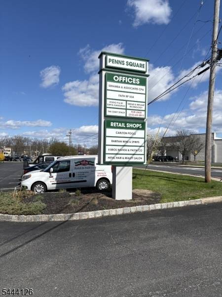 14 Commerce St, Raritan Twp., NJ 08822