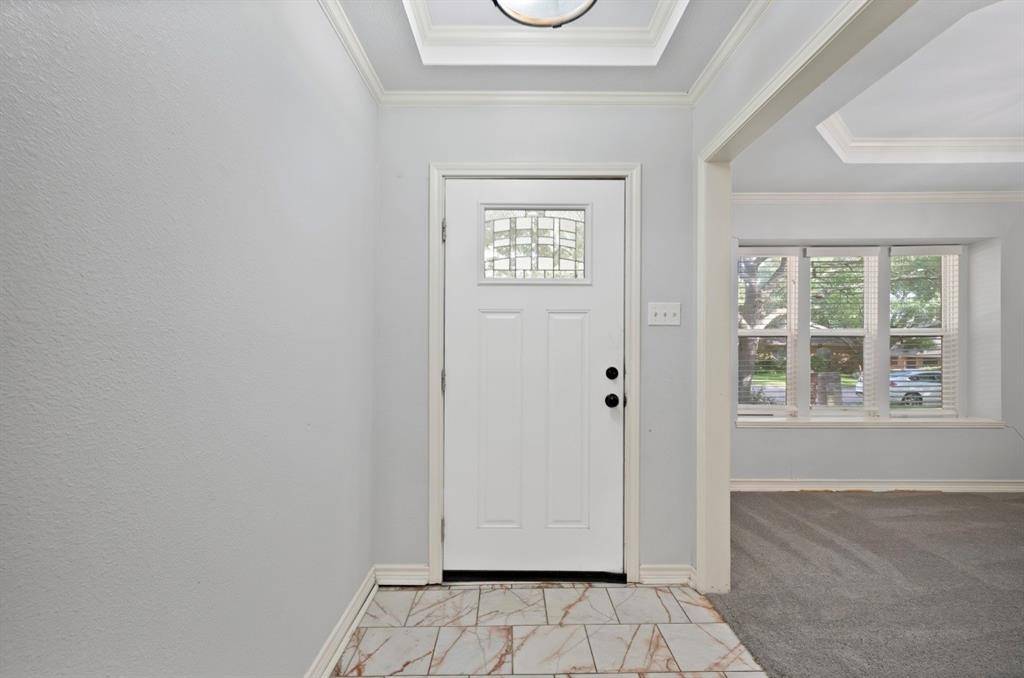 1122 Chimneyrock Trail, Garland, TX 75043