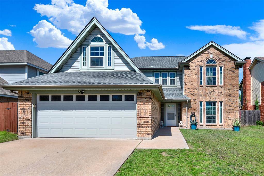 2828 Linden Lane, Grand Prairie, TX 75052
