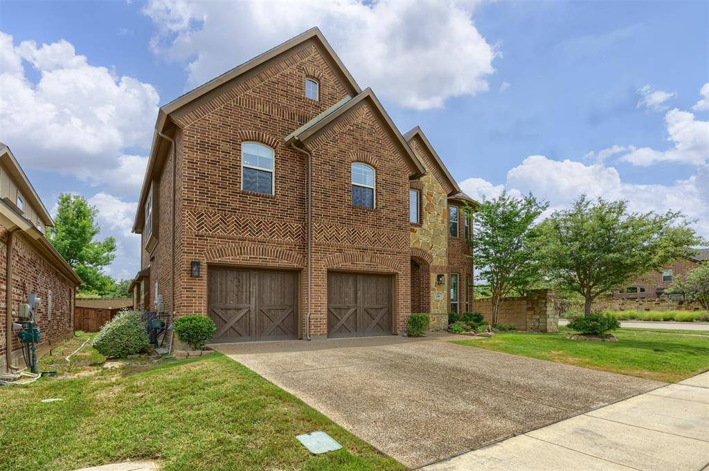 1200 Grant Avenue, Lantana, TX 76226