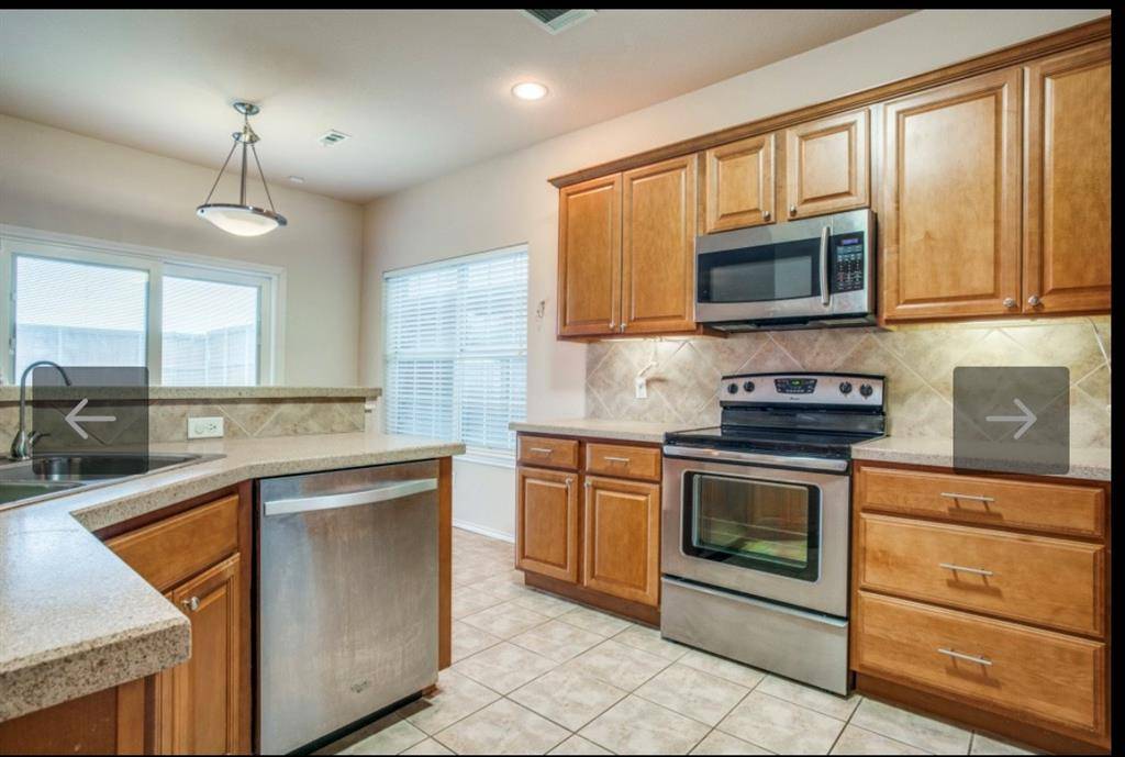 187 Castleridge Drive #B, Little Elm, TX 75068