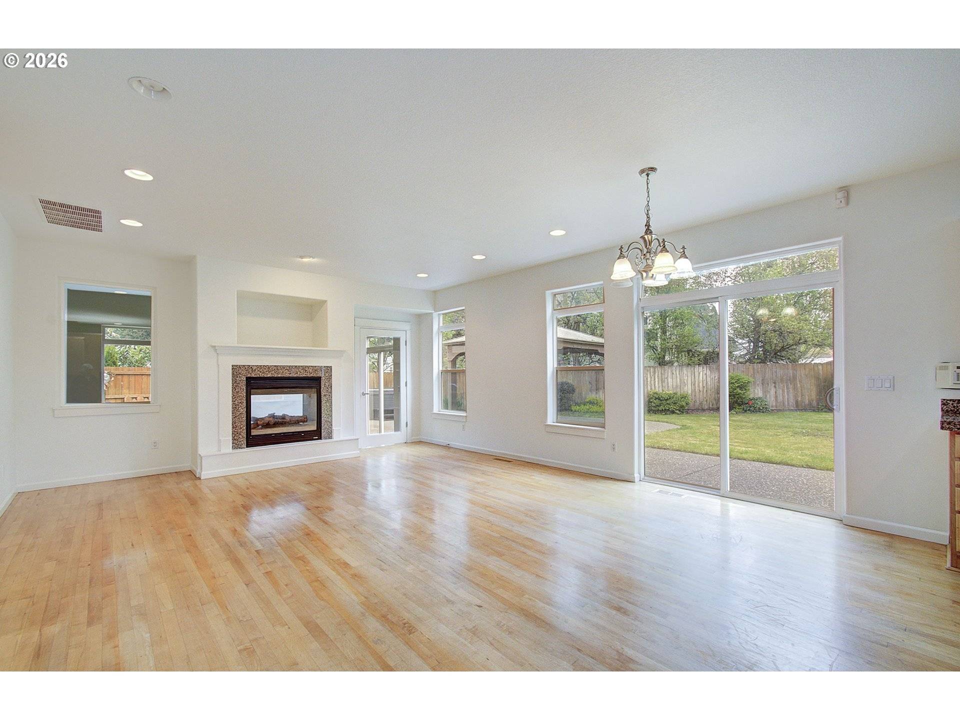 8903 NE 106TH CIR, Vancouver, WA 98662