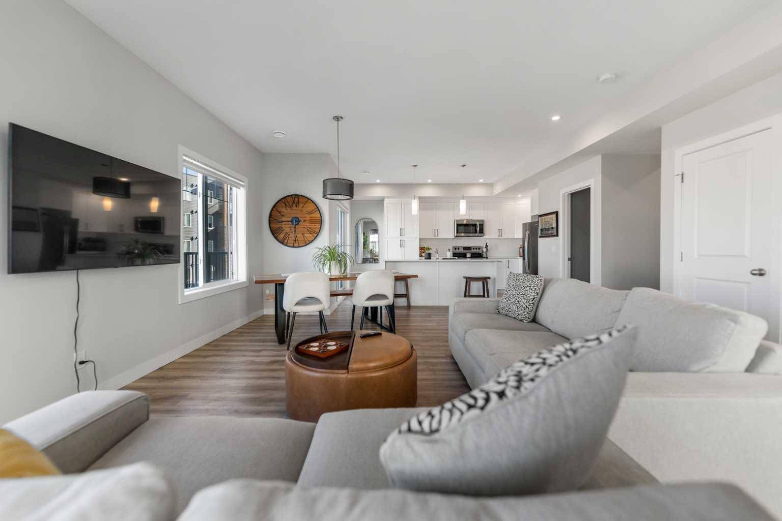 258 Canals XING SW, Airdrie, AB T4B4L3