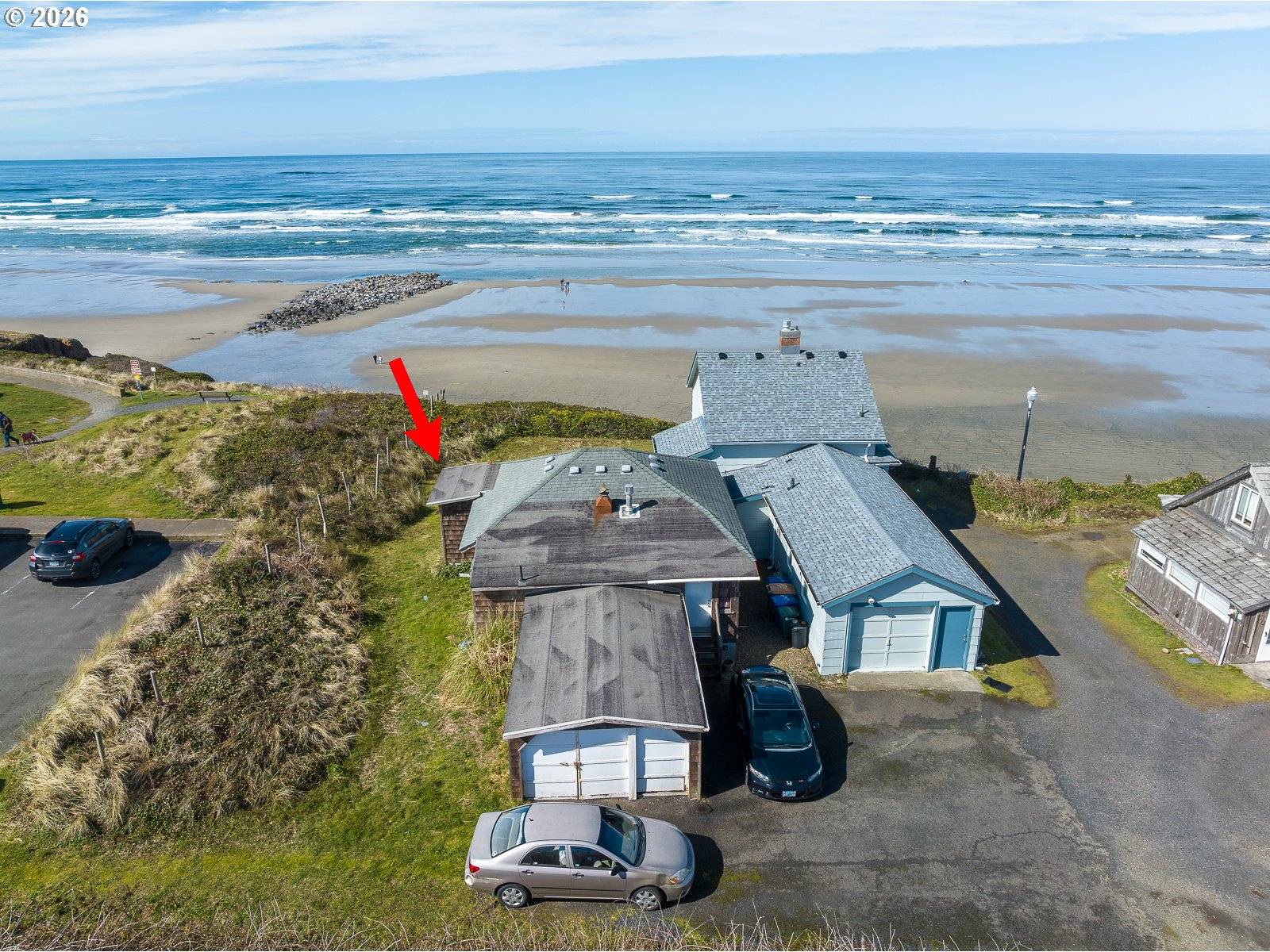 35 NW DOLPHIN ST, Newport, OR 97365