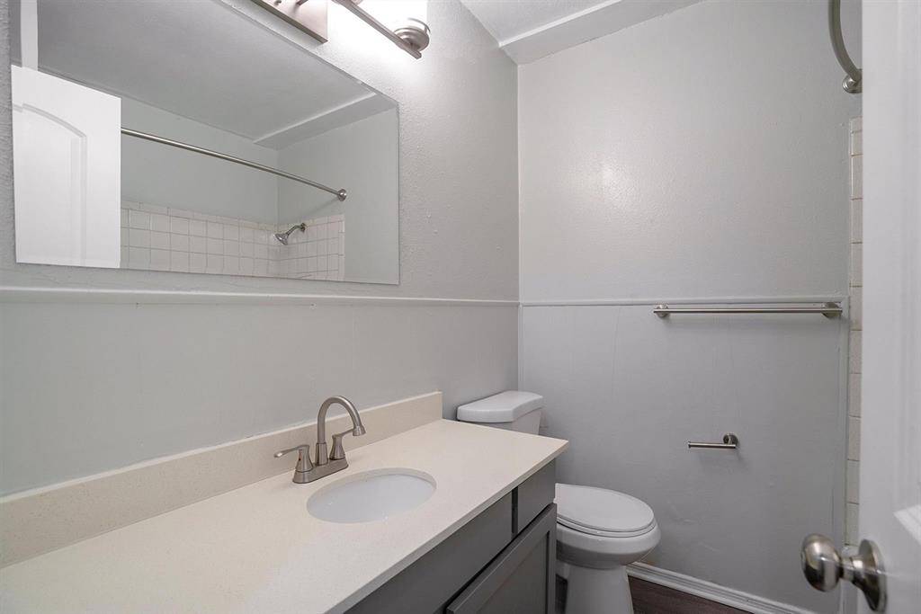 307 Rose Street #309-D, Arlington, TX 76010