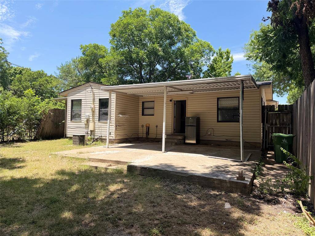 2005 Huntington Drive, Arlington, TX 76010
