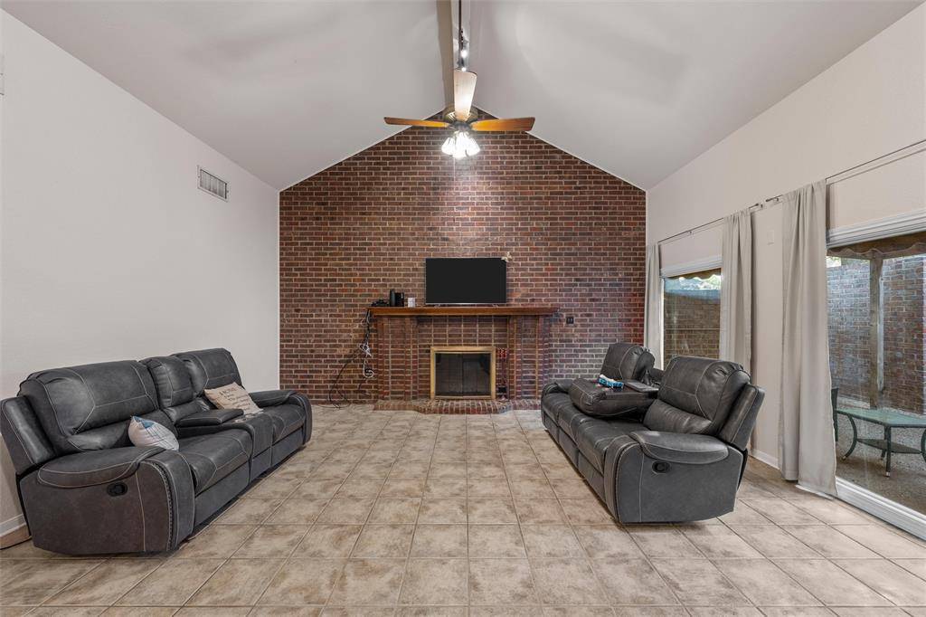 2723 Canyon Oaks Court, Temple, TX 76502