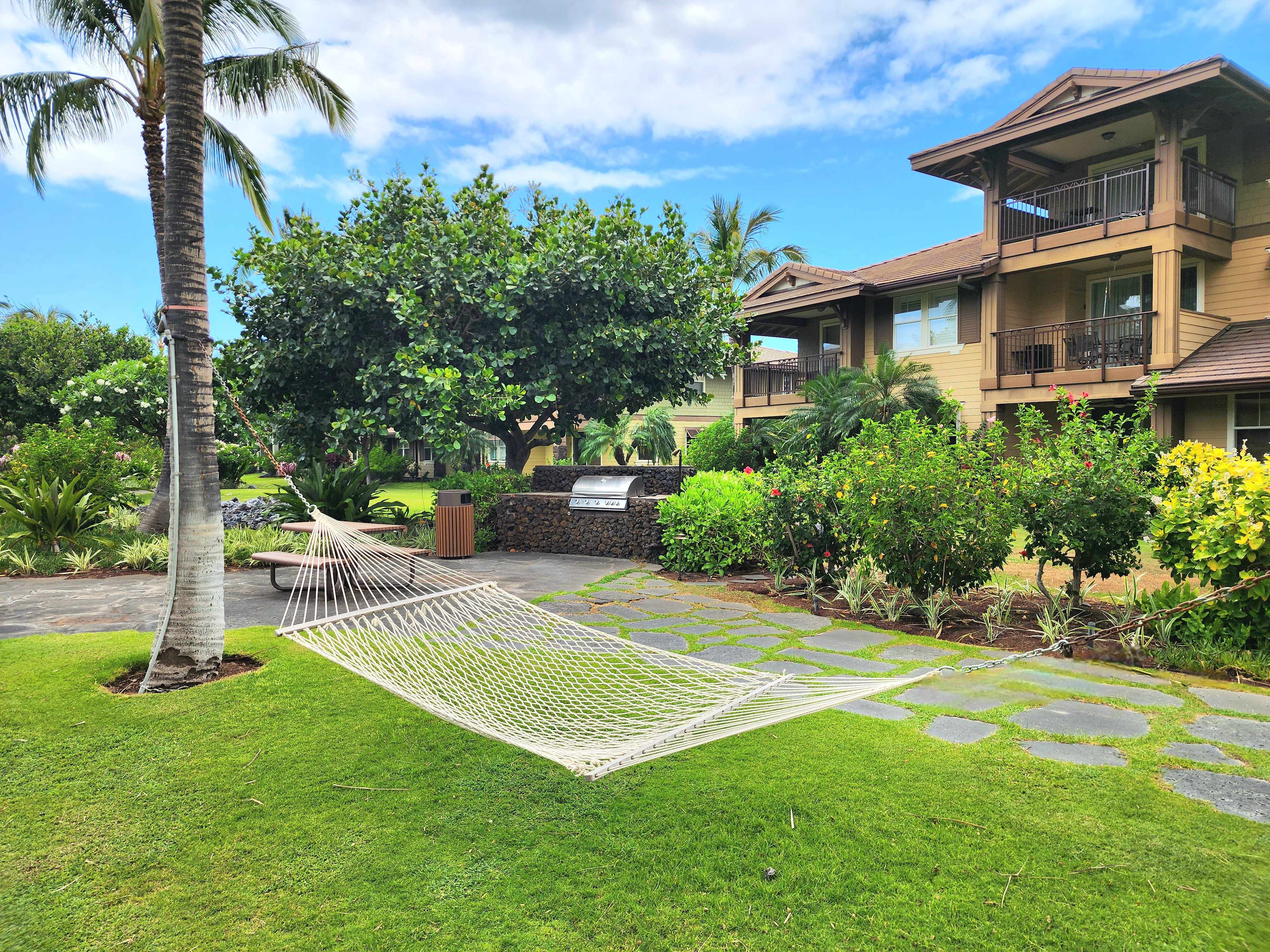 69-1033 NAWAHINE PL #21B, Waikoloa, HI 96738