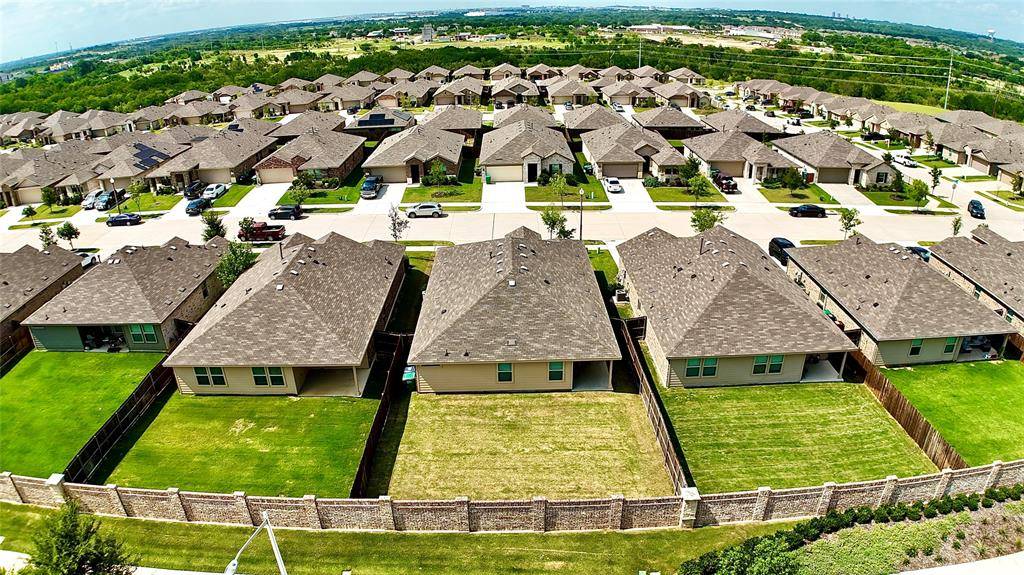 3713 Ridgeway Lane, Denton, TX 76226
