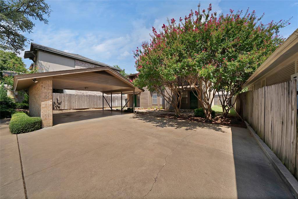 2415 Sanguinet Street, Fort Worth, TX 76107