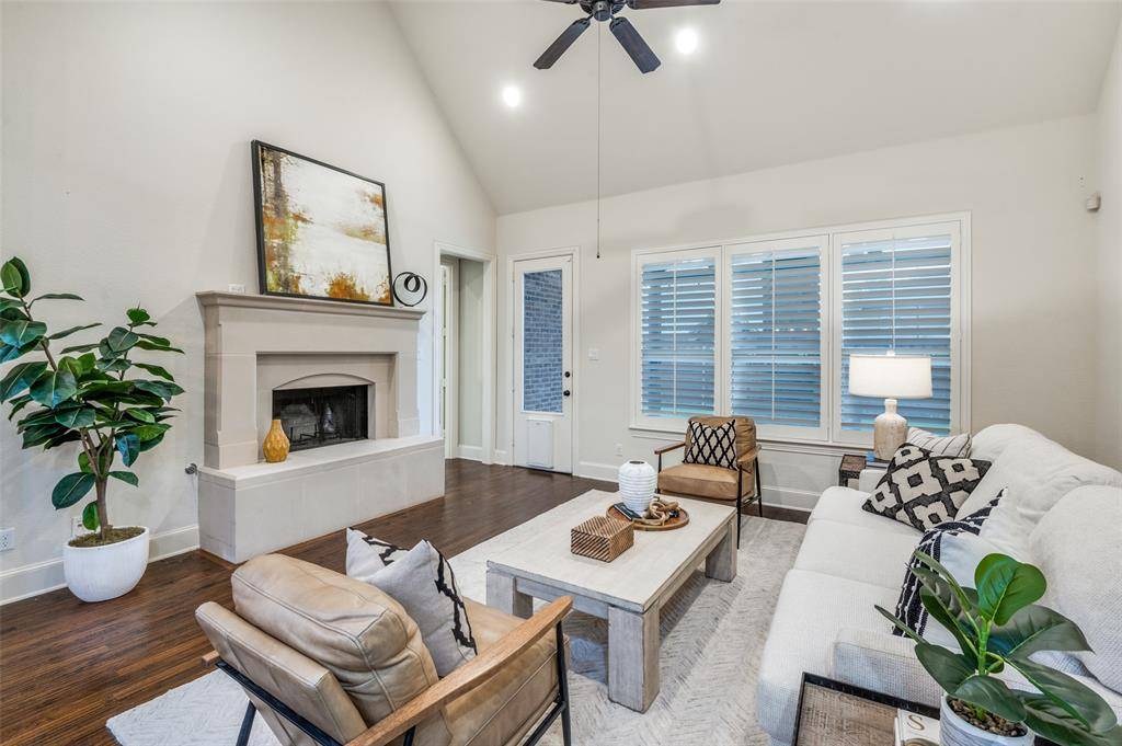 3041 Dunverny, The Colony, TX 75056