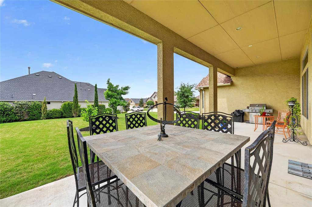 11804 Willet Way, Denton, TX 76207