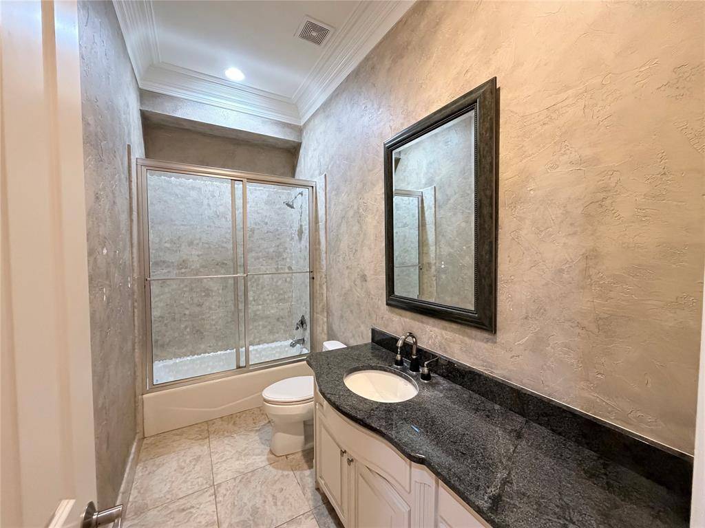 11351 Hilltop #204 Road, Argyle, TX 76226