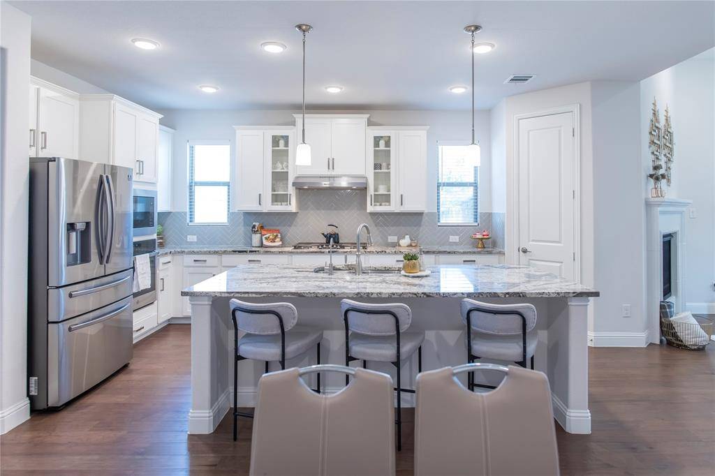2280 Washington Drive, Carrollton, TX 75010