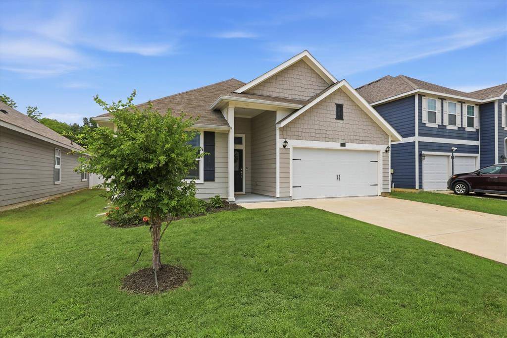 8993 Fair Oaks Drive, Providence Village, TX 76227